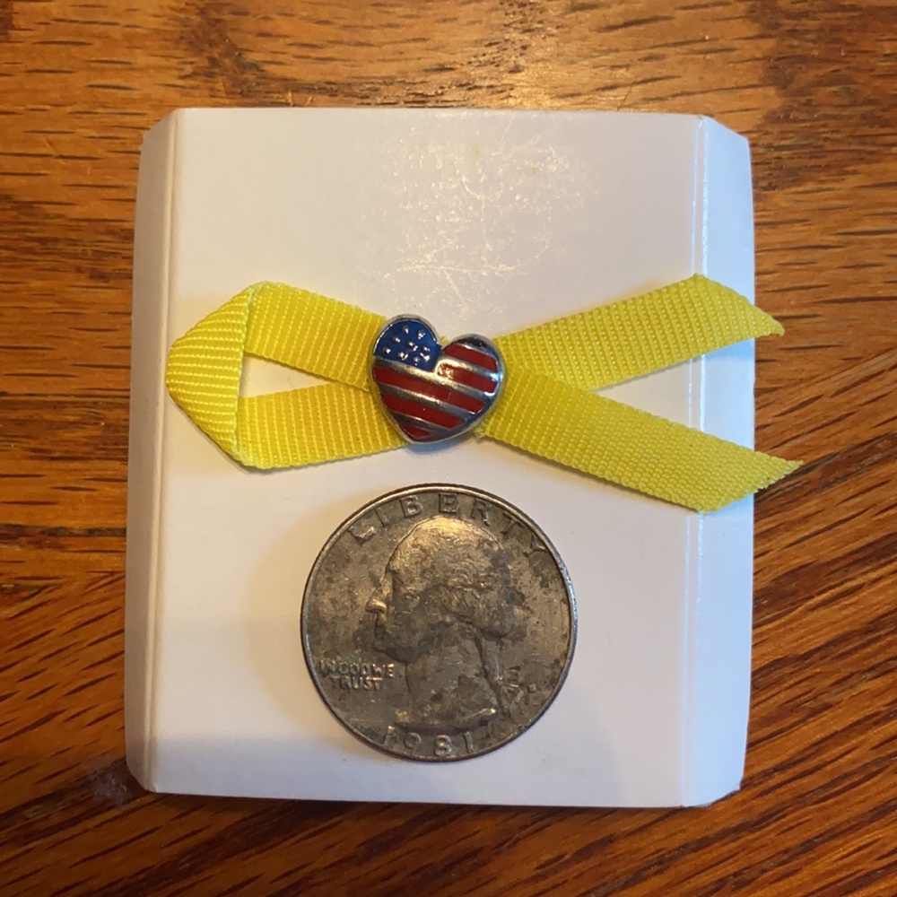 Avon Yellow Ribbon Pin - Picture 3 of 6